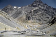 世界上最危险的十大公路，川藏公路、泛美公路均上榜